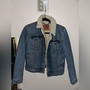 LEVI’S ORIGINAL SHERPA TRUCKER JACKET